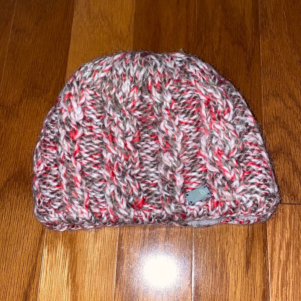 Super warm winter hat from the north face!